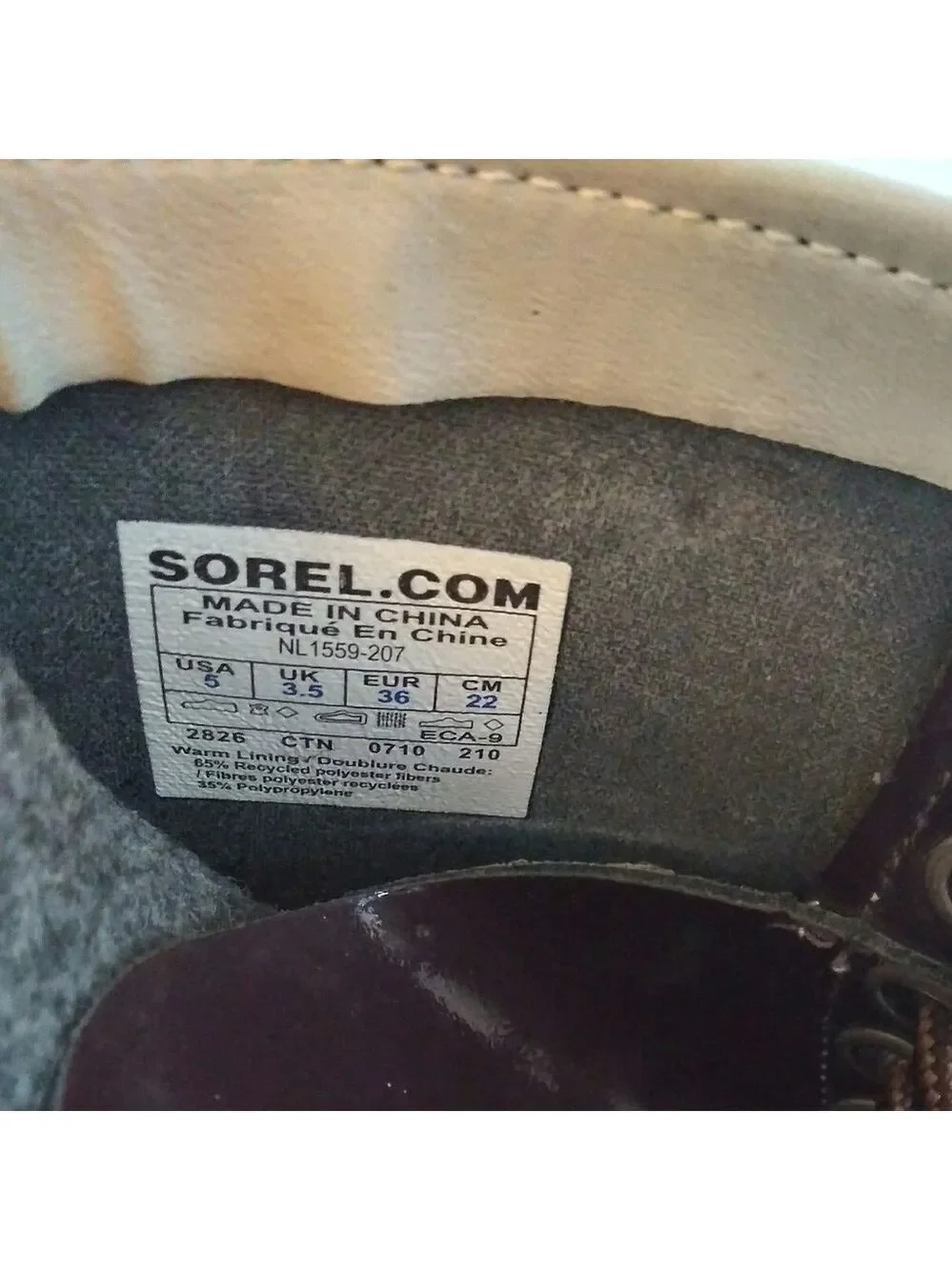 Sorel Purple Handcrafted Natural Rubber Round Toe Lace Up Mid Calf Duck Boot